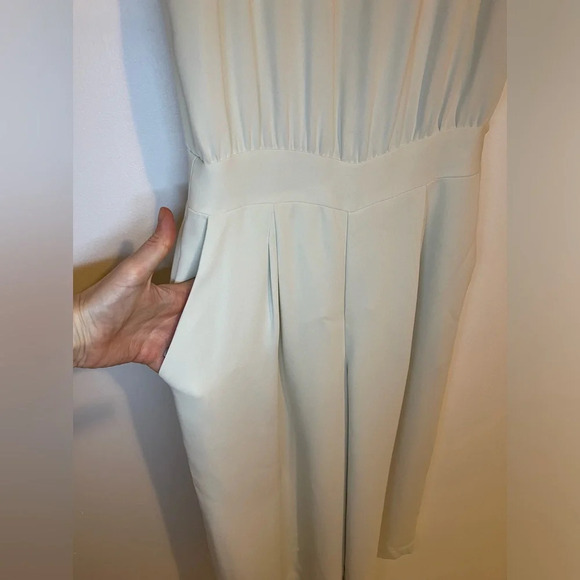 Aritzia Babaton Belmondo Jumpsuit Silvertip Sleeveless crew neck ivory size 00 - Picture 10 of 12